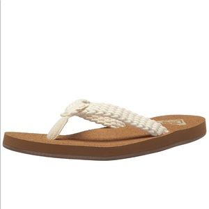 Roxy Porto sandal flip flop